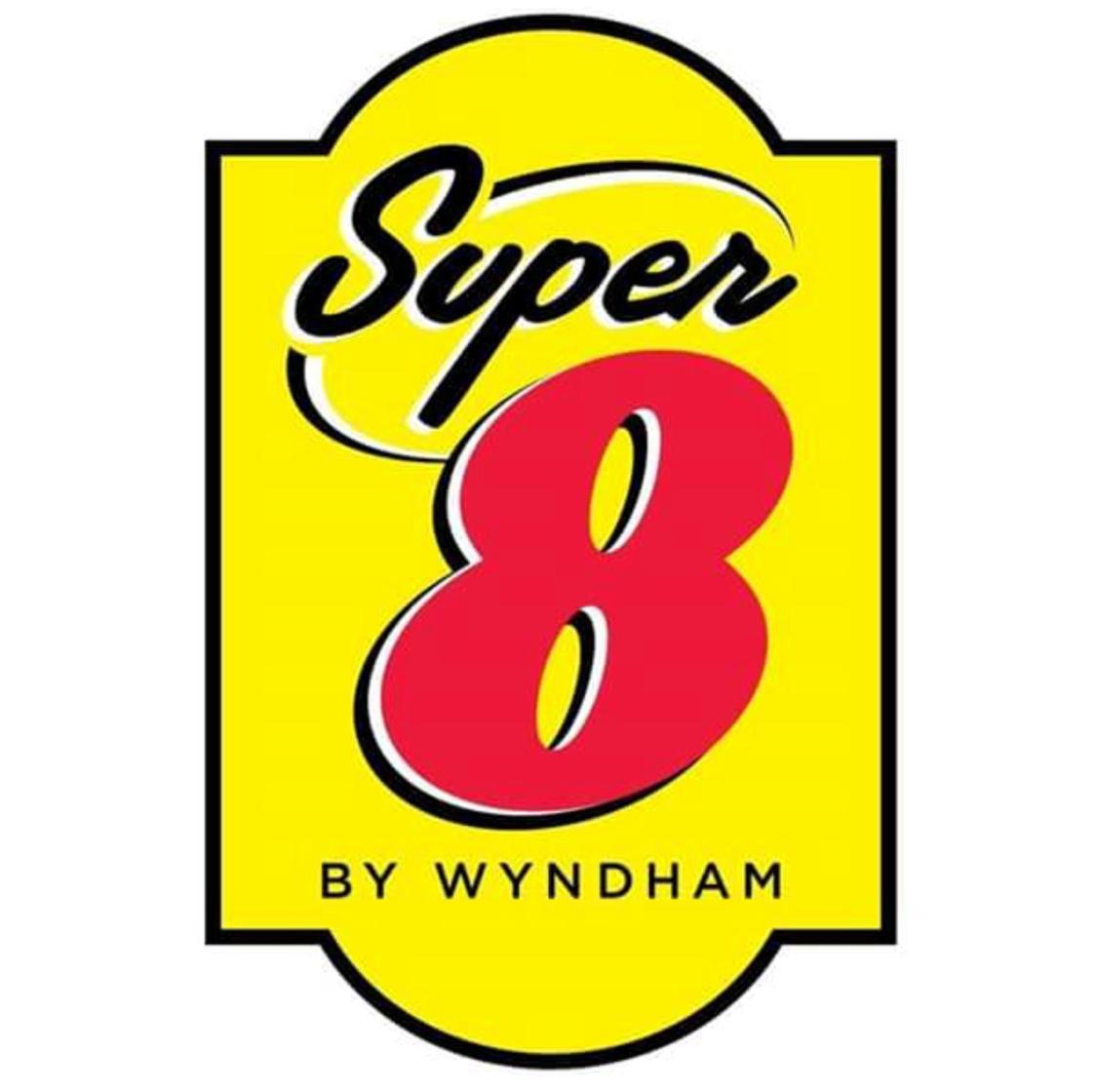 Super 8 By Wyndham City Of Мур Екстериор снимка